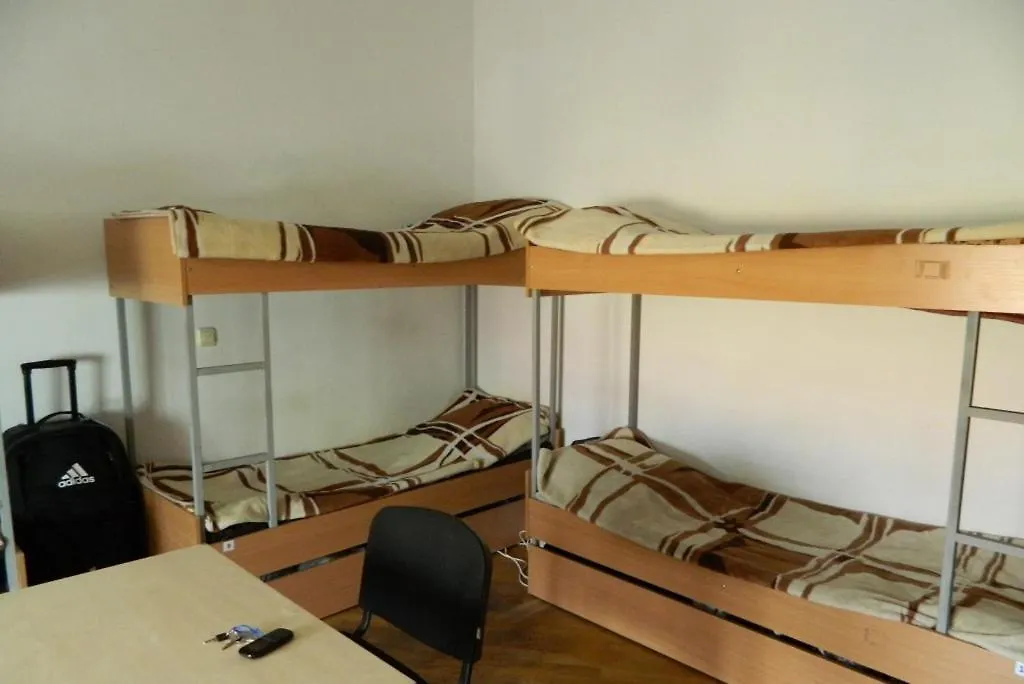 Шота Руставели,29 Albergue Kiev Hostal